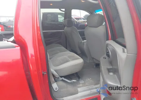 2002 Ford F-150 Lariat/Xlt z USA, uszkodzony, nr VIN 1FTRW08LX2KD03699